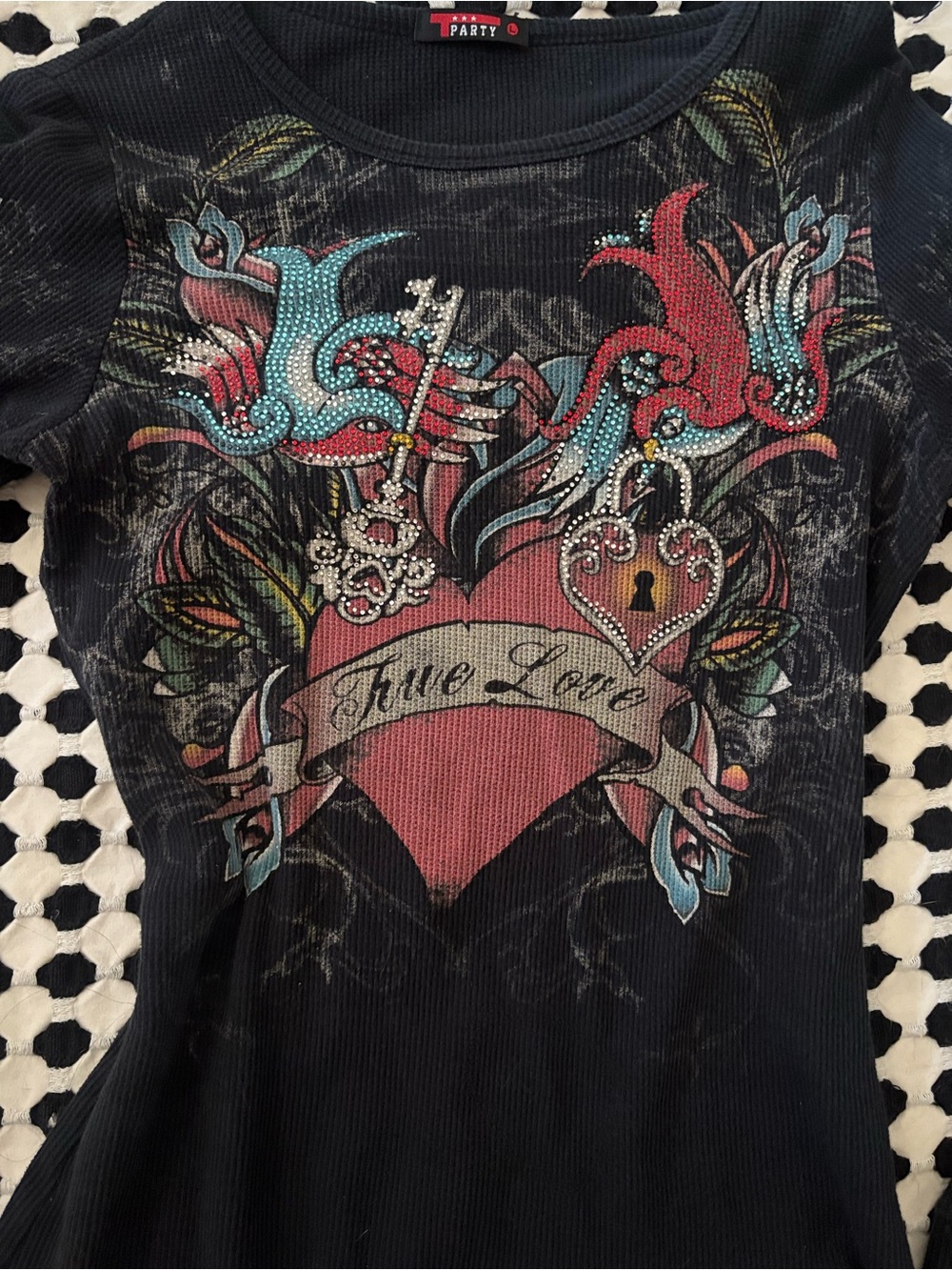 T Party Fashion Black Long Sleeve Graphic - Picture 2 of 7